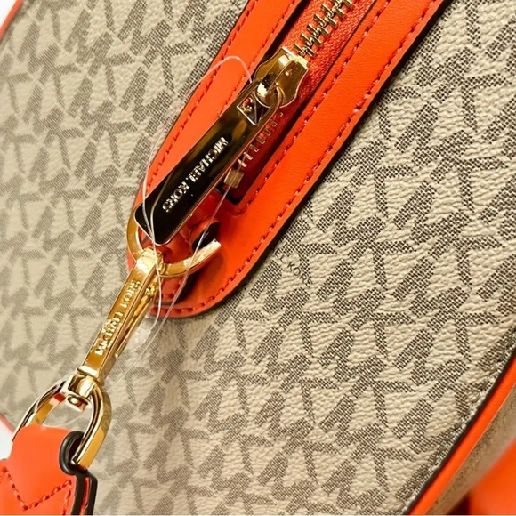 Michael Kors MK Jet Set Travel Medium Duffle Bag Satchel Poppy Orange Sand MK - Picture 11 of 14